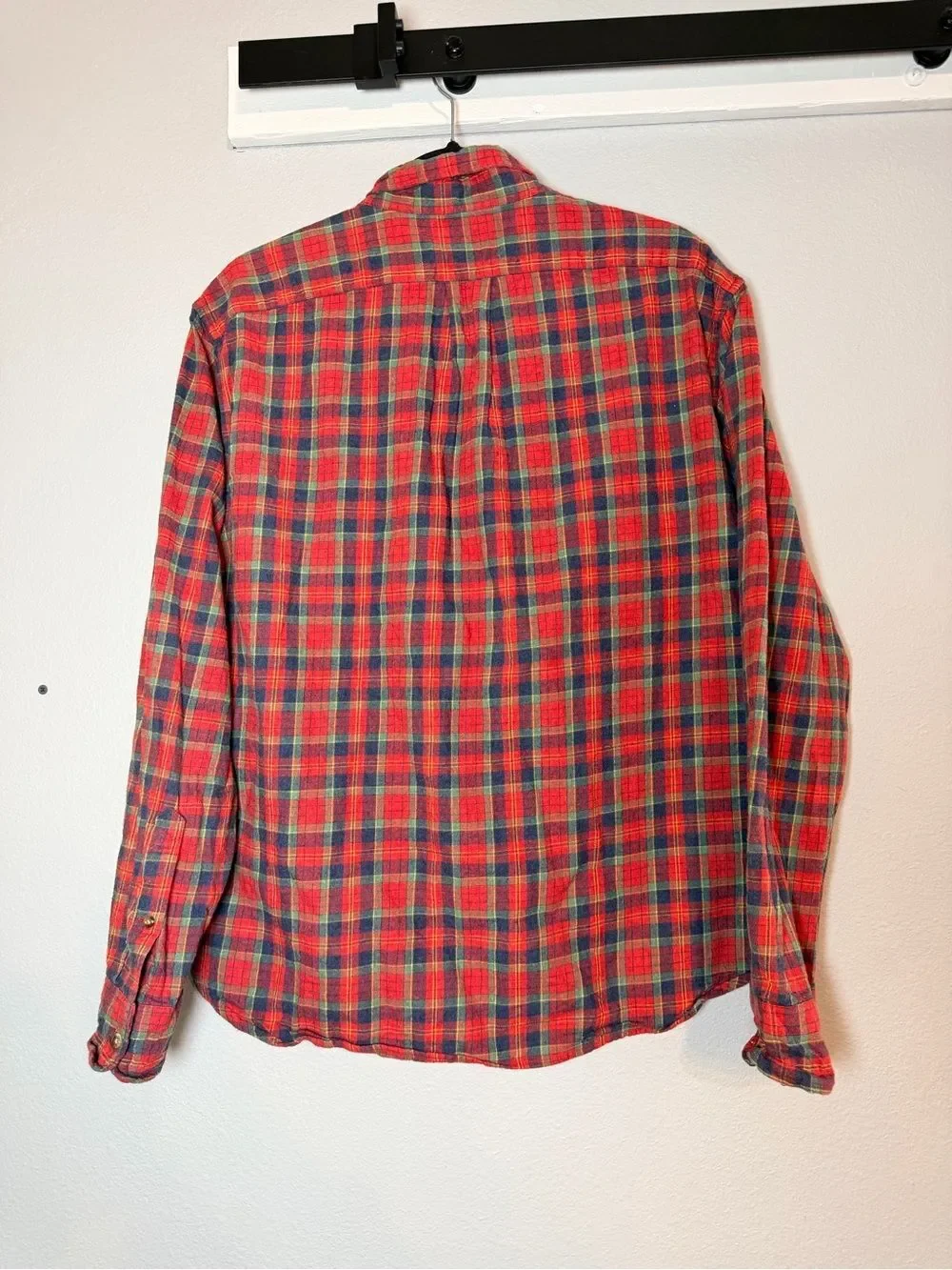 J. Crew Men's Red Plaid Button Down Flannel Shirt Size XL Slim Untucked